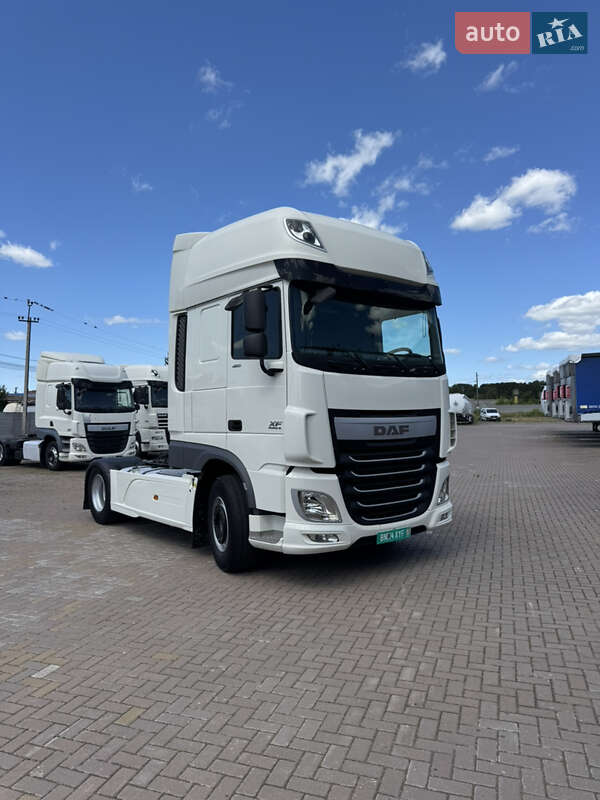 Тягач DAF XF 106 2015 в Виннице