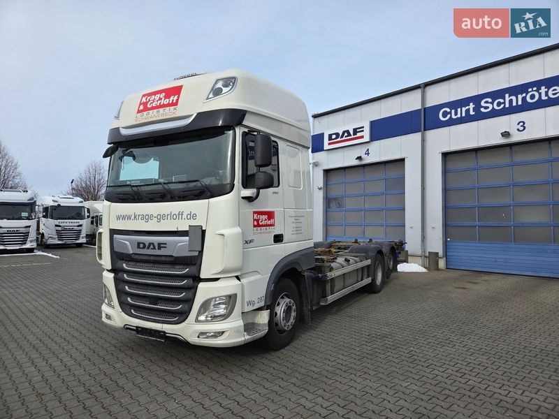 Контейнеровоз DAF XF 106 2021 в Залещиках