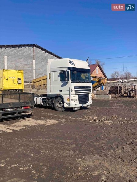 Тягач DAF XF 460 FT 2013 в Петровском (нов. Святопетровском) Тягач DAF XF 460 FT 2013 в Петровском (нов. Святопетровском)