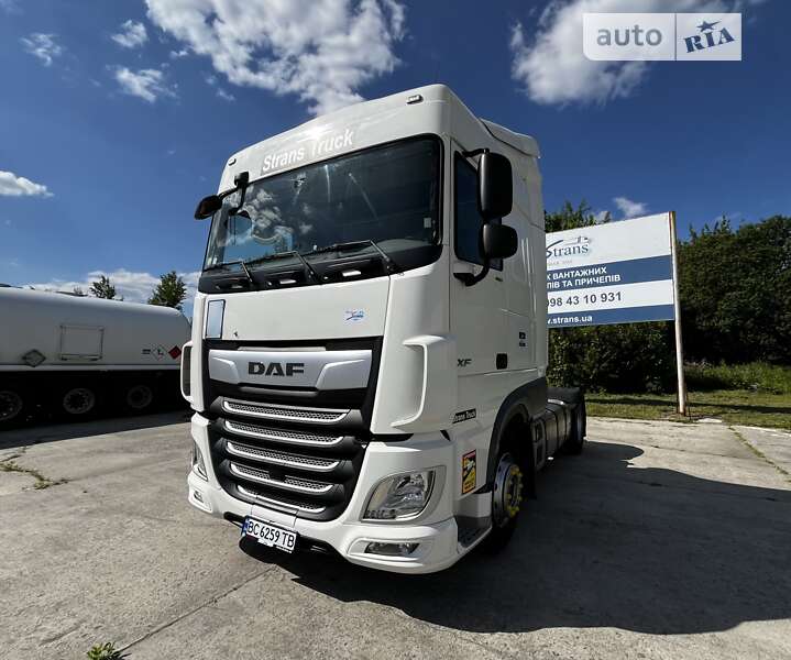 Тягач DAF XF 2018 в Львове