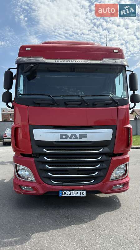 Тягач DAF XF 2016 в Львове