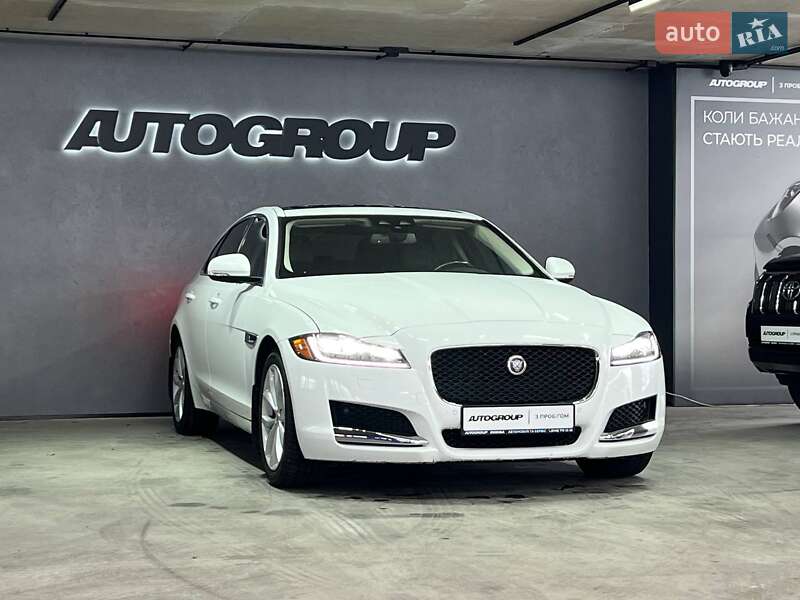 Седан Jaguar XF 2016 в Одессе Седан Jaguar XF 2016 в Одессе