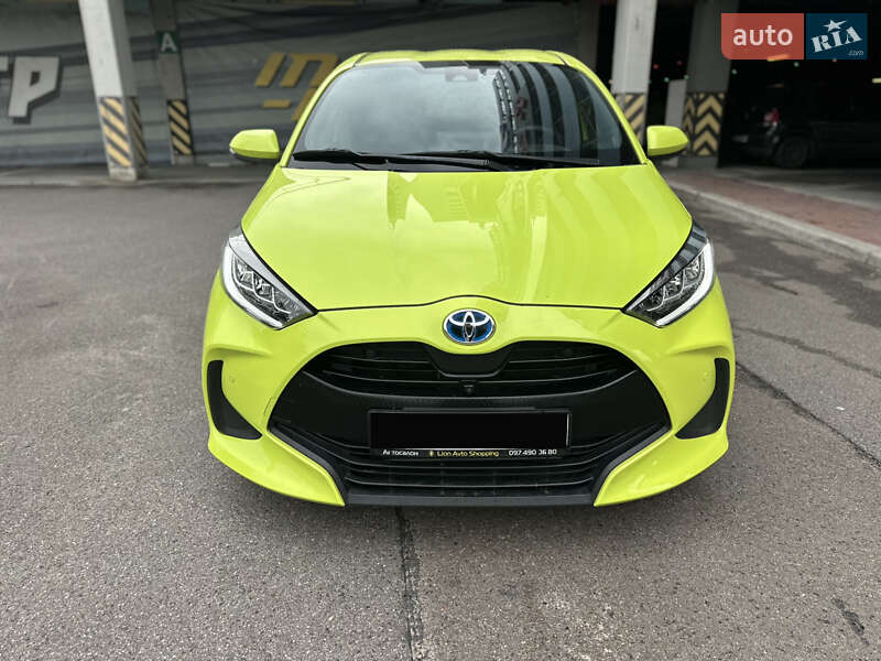 Хэтчбек Toyota Yaris 2021 в Киеве