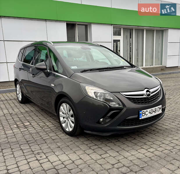 Минивэн Opel Zafira Tourer 2015 в Львове Минивэн Opel Zafira Tourer 2015 в Львове