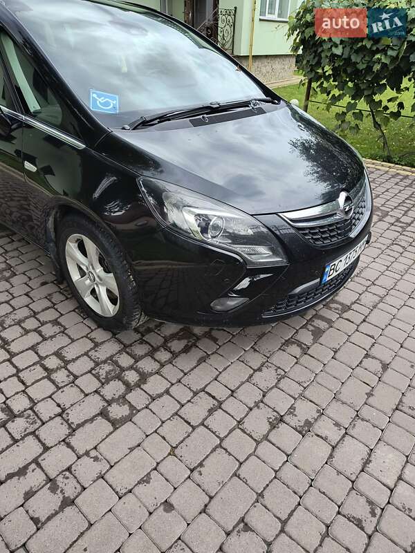 Минивэн Opel Zafira 2012 в Львове Минивэн Opel Zafira 2012 в Львове