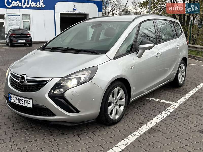 Мікровен Opel Zafira 2015 в Києві Мікровен Opel Zafira 2015 в Києві