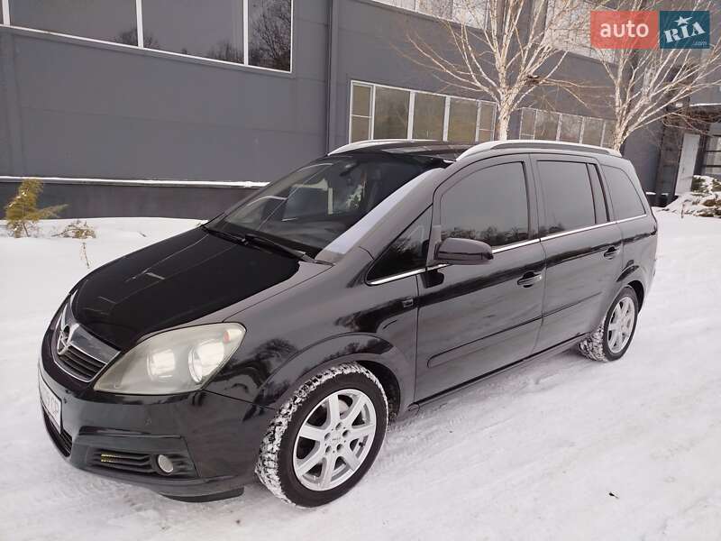 Минивэн Opel Zafira 2006 в Белой Церкви Минивэн Opel Zafira 2006 в Белой Церкви