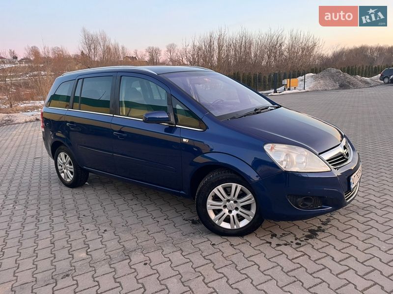 Минивэн Opel Zafira 2008 в Тернополе