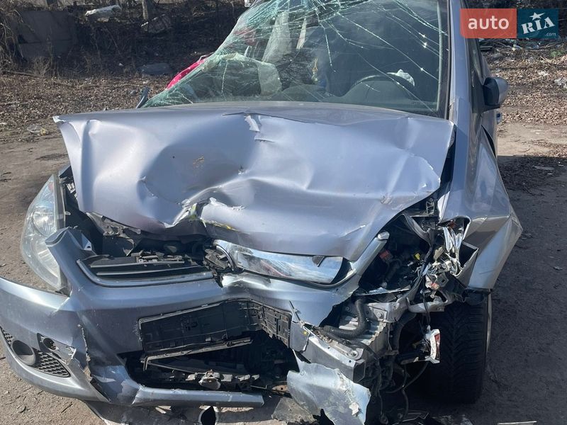 Мінівен Opel Zafira 2007 в Києві