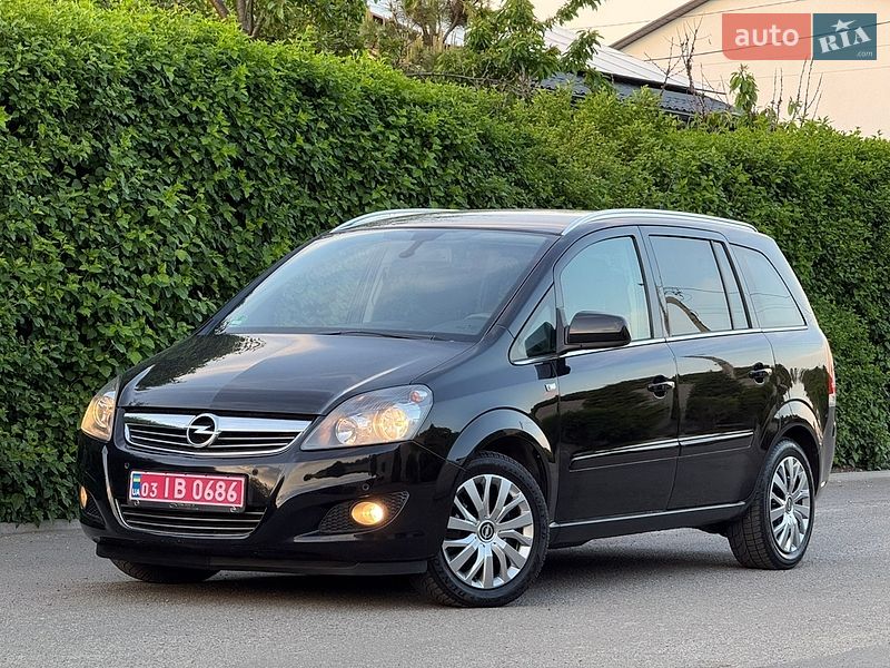 Мінівен Opel Zafira 2012 в Білій Церкві Мінівен Opel Zafira 2012 в Білій Церкві