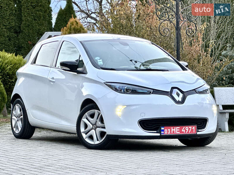 Хэтчбек Renault Zoe 2017 в Самборе Хэтчбек Renault Zoe 2017 в Самборе