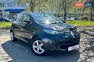 Хетчбек Renault Zoe 2017 в Києві