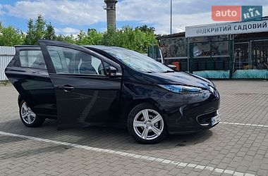 Хэтчбек Renault Zoe 2017 в Дубно