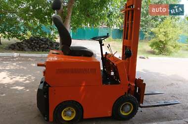 Другая спецтехника A&O Forklift FD 30T 2000 в 
