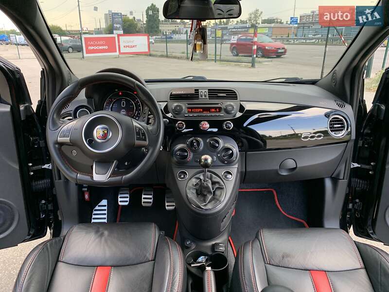 Хэтчбек Abarth Fiat 500 2015 в Киеве