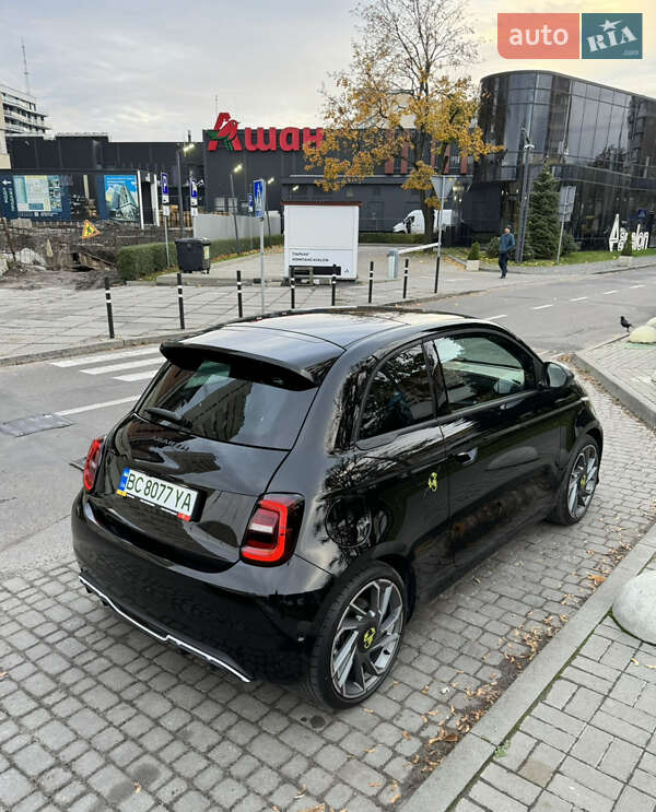Хэтчбек Abarth Fiat 500 2023 в Львове