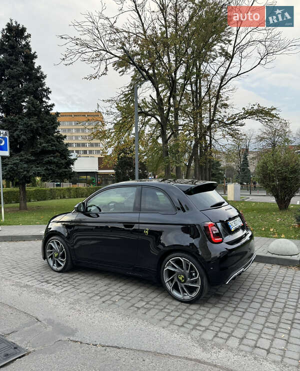 Хэтчбек Abarth Fiat 500 2023 в Львове
