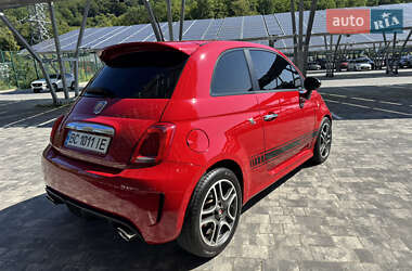 Хэтчбек Abarth Fiat 500 2012 в 