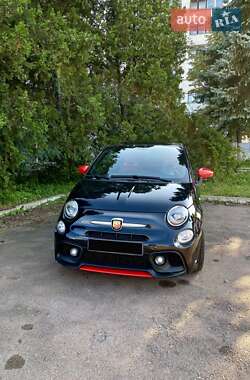 Хэтчбек Abarth Fiat 500 2017 в 
