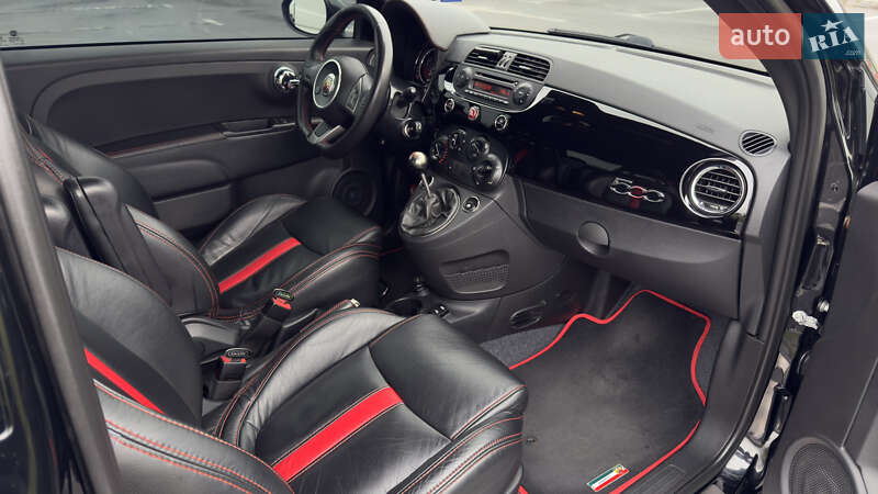 Хэтчбек Abarth Fiat 500 2015 в Вишневом