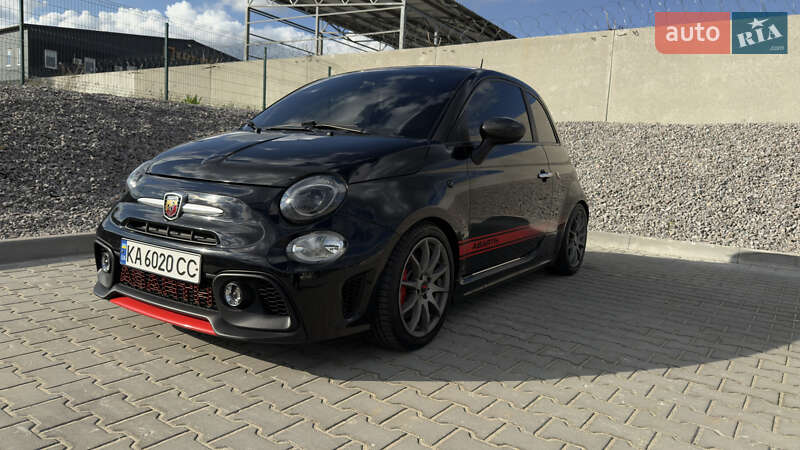 Хэтчбек Abarth Fiat 500 2015 в Вишневом