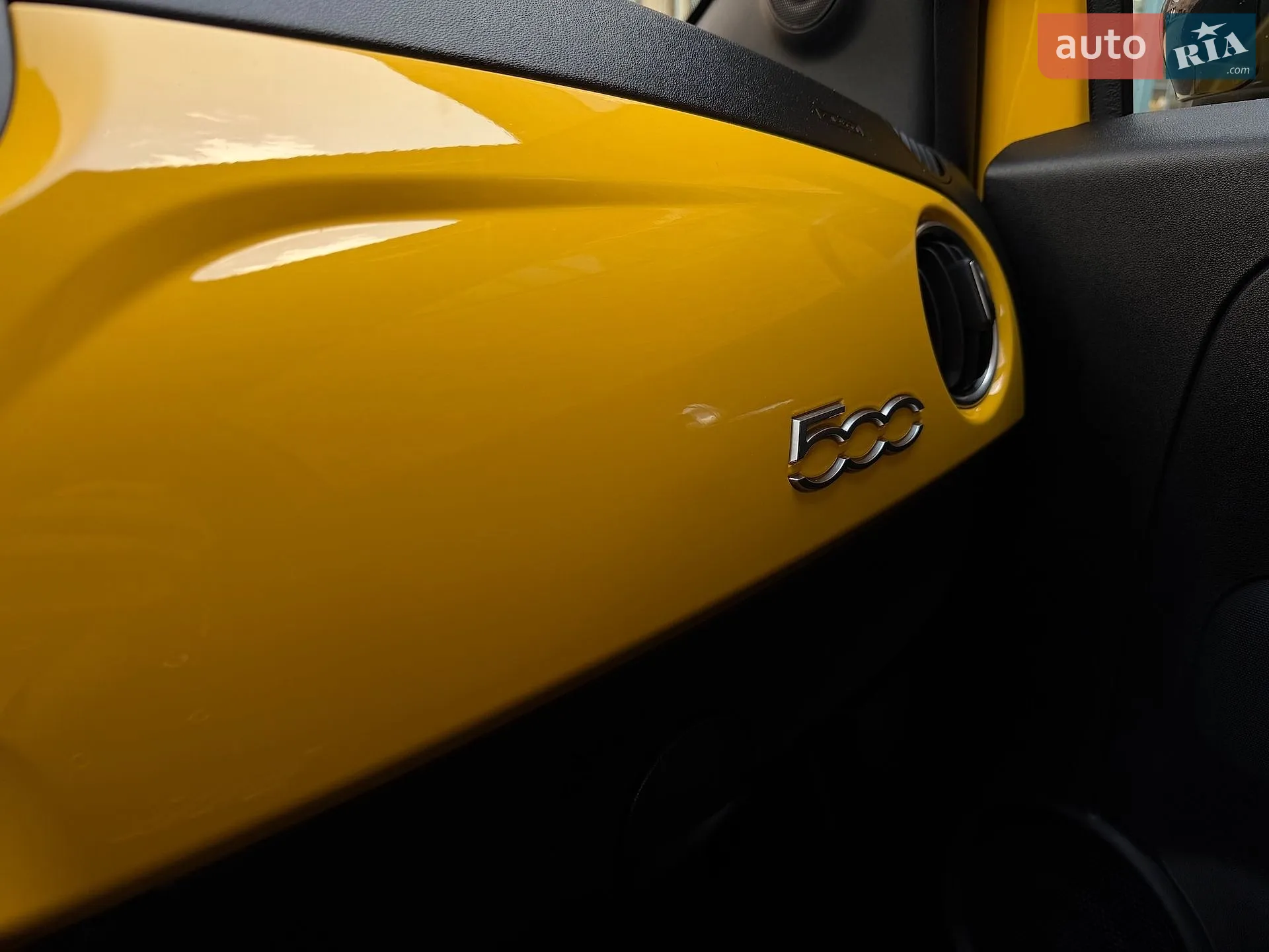 2019 Abarth 595 - мініатюра 8