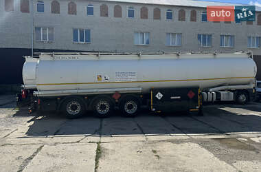 Цистерна полуприцеп Acerbi 21L2.39-A 2007 в 