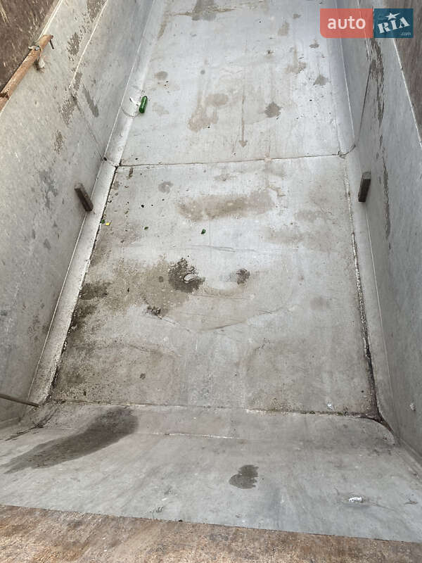 Самоскид напівпричіп Ackermann Fruehauf Eaf 1987 в Києві