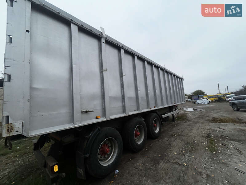 Самосвал полуприцеп Ackermann Fruehauf Eaf 1993 в Павлограде