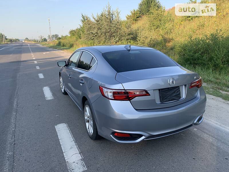 Седан Acura ILX 2015 в Львові