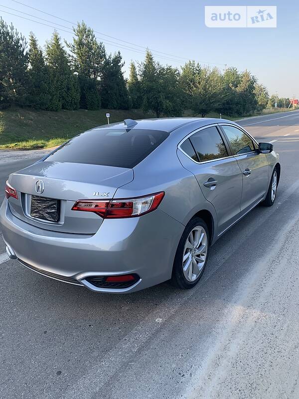 Седан Acura ILX 2015 в Львові