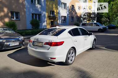 Седан Acura ILX 2013 в Киеве
