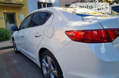 Седан Acura ILX 2013 в Киеве