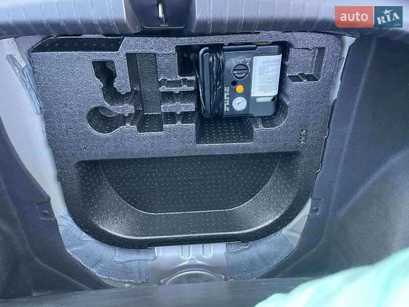 Седан Acura ILX 2015 в Черновцах