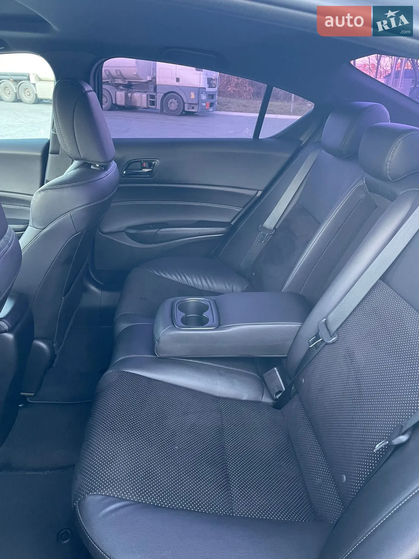 2015 Acura ILX - мініатюра 16