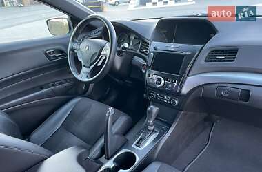 Седан Acura ILX 2015 в Черновцах