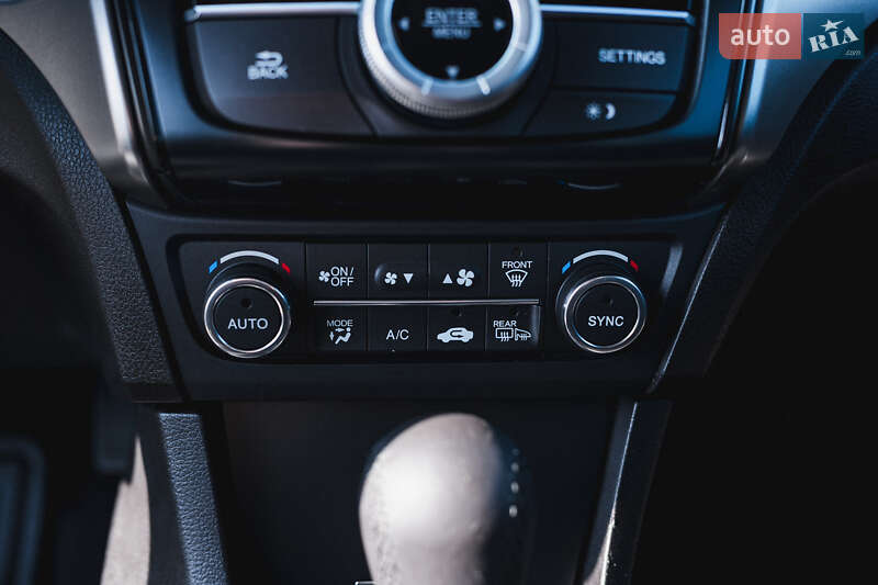 Седан Acura ILX 2019 в Киеве