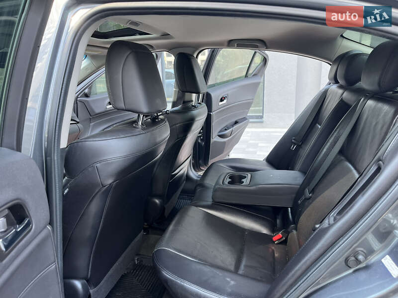 Седан Acura ILX 2012 в Киеве