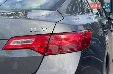 Седан Acura ILX 2012 в 