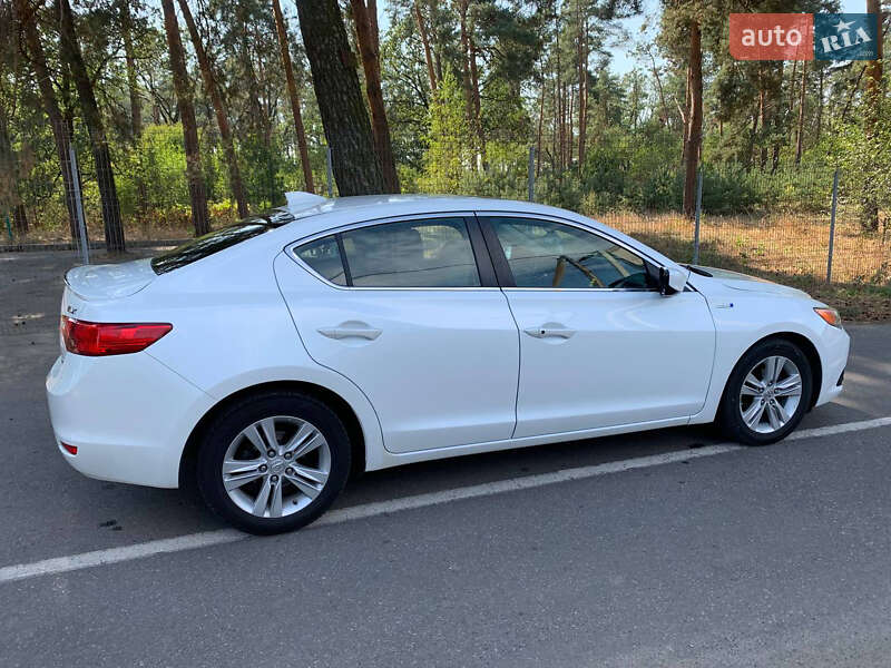 Седан Acura ILX 2012 в Вінниці
