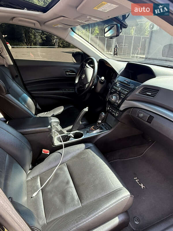 Седан Acura ILX 2012 в Кременчуге