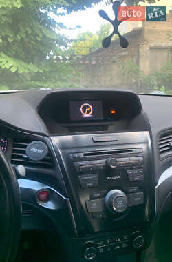 Седан Acura ILX 2012 в 