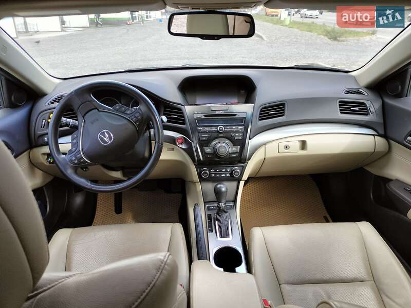 Седан Acura ILX 2014 в Киеве фото 19 Седан Acura ILX 2014 в Киеве