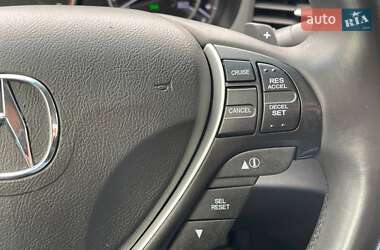 Седан Acura ILX 2012 в 