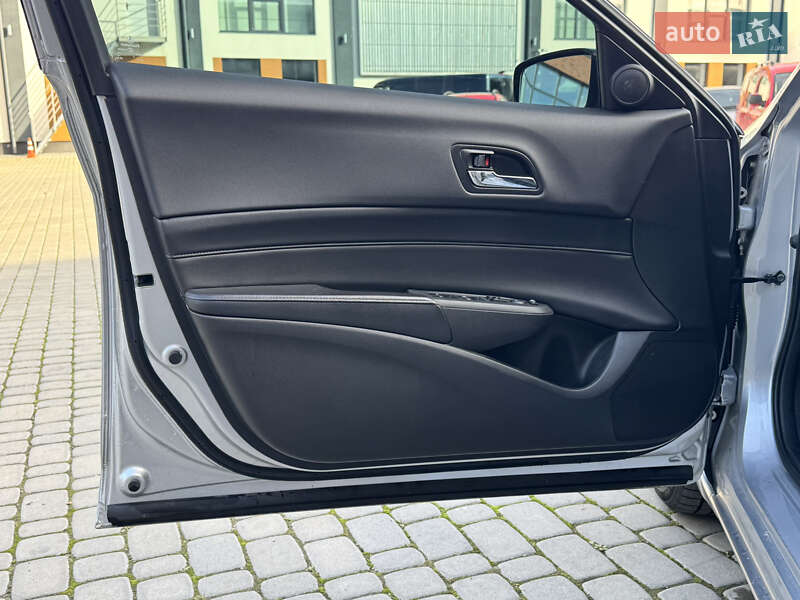 Седан Acura ILX 2014 в Коломиї