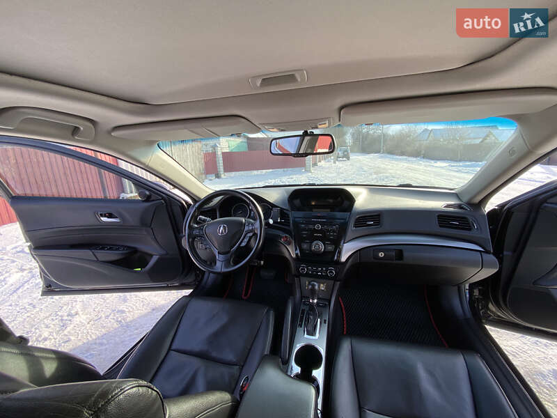 Седан Acura ILX 2012 в Киеве