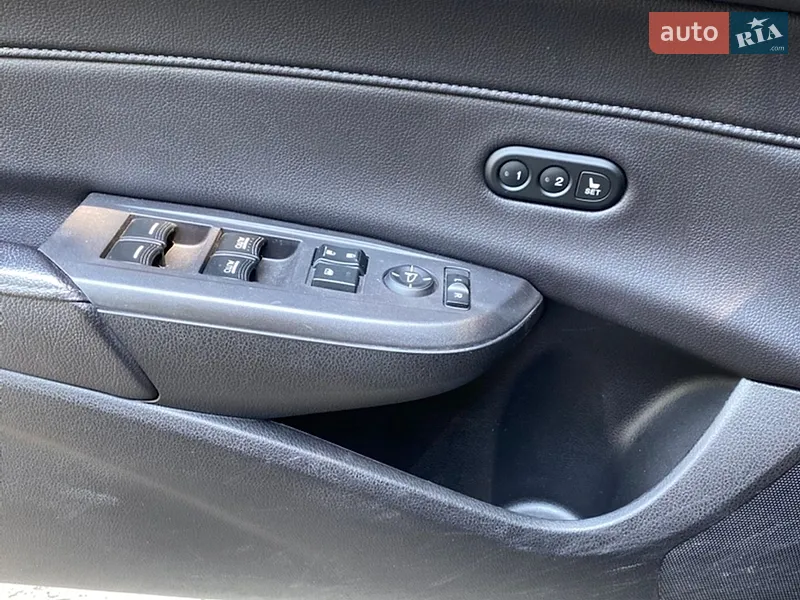 Acura ILX 2016 VIN 19UDE2F74HA005986 фото оголошення 22 з 61
