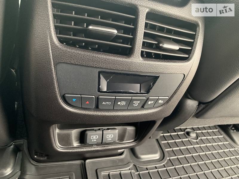 Позашляховик / Кросовер Acura MDX 2017 в Києві