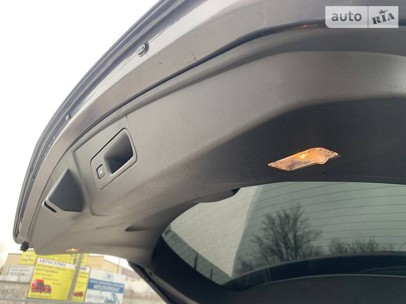 Позашляховик / Кросовер Acura MDX 2017 в Києві