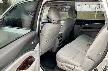 Позашляховик / Кросовер Acura MDX 2014 в 